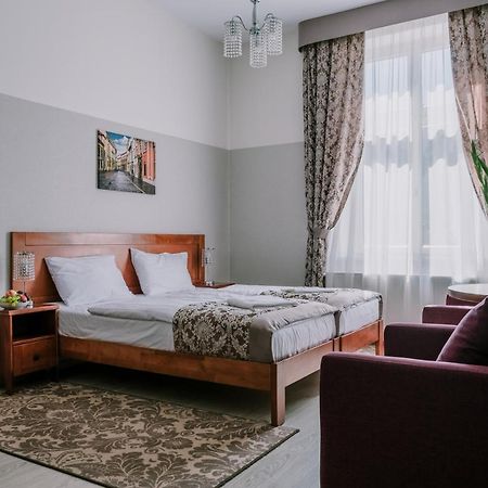 Dream Garden Palace Aparthotel Krakow Exterior photo